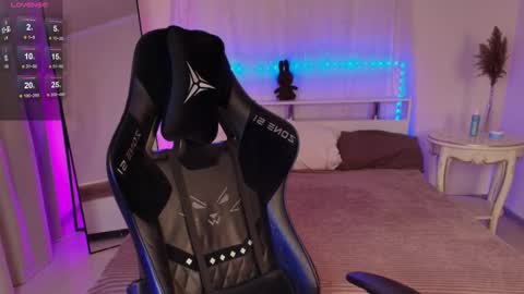 Melissa online show from November 22, 2025, 5:17 am