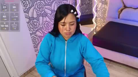 Snapshot of mellani_tay chatting on February 25, 2025, 3:09 am Mellani  online show from February 25, 2025, 3:09 am