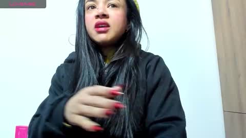 mellanie online show from December 18, 2025, 10:54 am