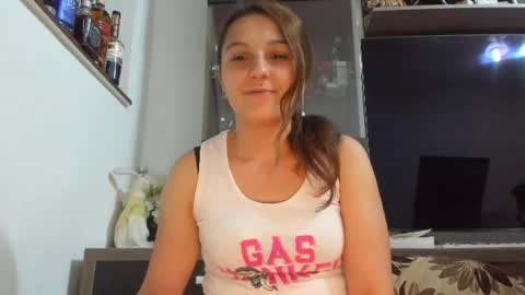 Snapshot of mellbell_ chatting on June 30, 2026, 6:53 pm MellyMell online show from June 30, 2026, 6:53 pm