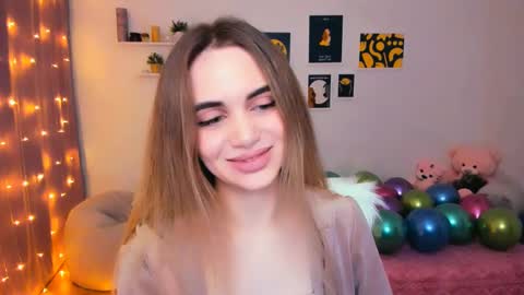 Tessa online show from February 10, 2025, 9:04 pm