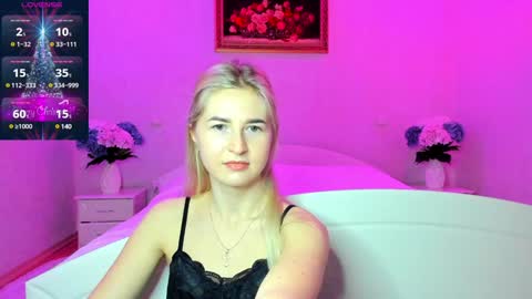Mellina online show from December 11, 2024, 7:57 pm