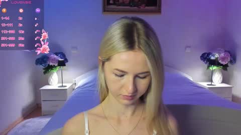 Mellina online show from March 26, 2026, 9:42 pm