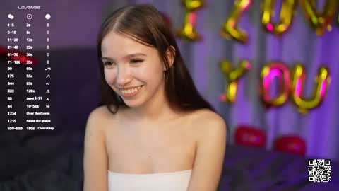 Snapshot of mellowglowy chatting on February 13, 2026, 9:44 pm Eva online show from February 13, 2026, 9:44 pm