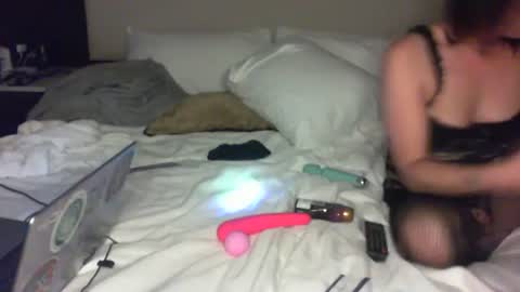 melly6386 online show from October 21, 2025, 7:53 am