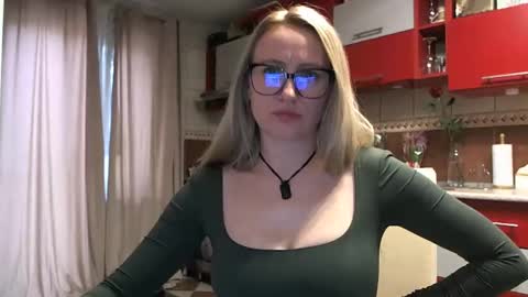 Melly online show from March 5, 2026, 7:48 am