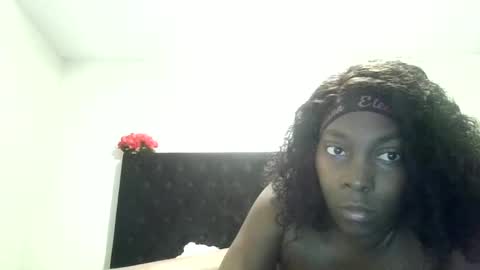 Snapshot of melmel262626 chatting on December 17, 2024, 11:06 am melmel262626 online show from December 17, 2024, 11:06 am