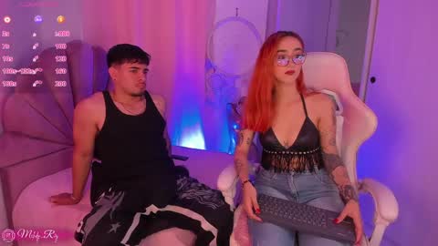 Snapshot of melodie_roy chatting on June 2, 2026, 9:06 pm Melodie Roy 999 online show from June 2, 2026, 9:06 pm