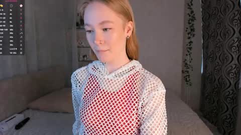 melodievejar online show from April 2, 2026, 4:32 am