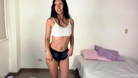 melody24_ online show from February 6, 2025, 2:58 pm