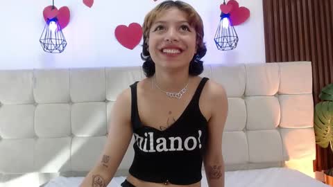 Snapshot of melody701583as chatting on April 30, 2026, 1:50 pm melody701583as online show from April 30, 2026, 1:50 pm