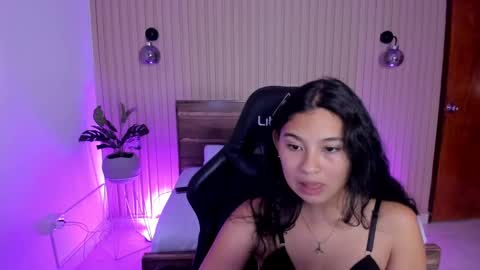 Melody  online show from January 6, 2025, 3:51 pm