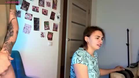 Snapshot of melody_song chatting on October 24, 2025, 8:55 am melody_song online show from October 24, 2025, 8:55 am