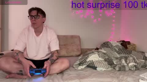 melody_song online show from March 20, 2026, 9:25 am