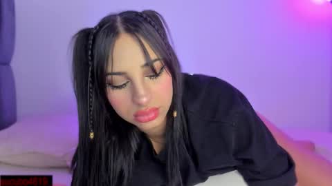 Melody or Val  online show from November 9, 2025, 2:21 am