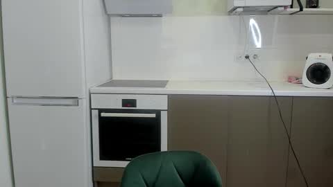 Masha online show from October 19, 2025, 7:20 am