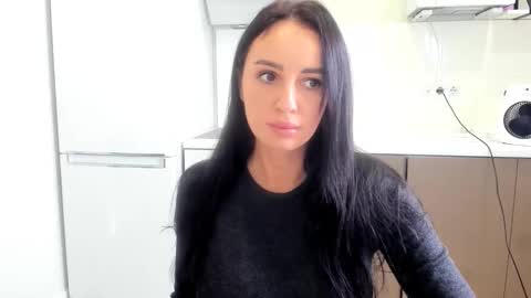 Masha online show from November 14, 2025, 9:19 am