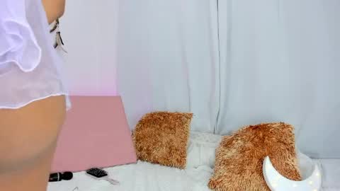 Melody online show from April 19, 2026, 11:07 pm