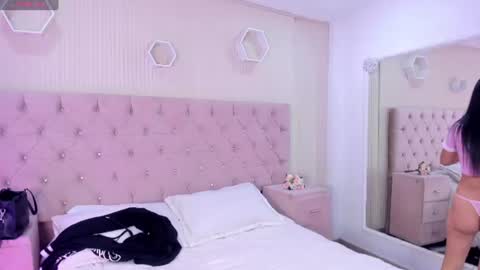 Snapshot of melodyprice_ chatting on July 29, 2026, 8:29 pm Melody online show from July 29, 2026, 8:29 pm
