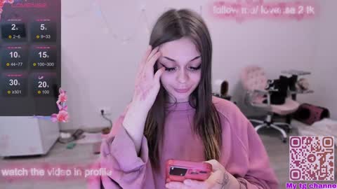 Snapshot of melonipinkbb chatting on December 8, 2024, 5:11 pm MELONI online show from December 8, 2024, 5:11 pm