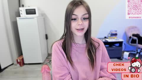 Snapshot of melonipinkbb chatting on January 5, 2025, 5:41 pm MELONI online show from January 5, 2025, 5:41 pm