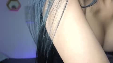 Menca of your love online show from October 29, 2025, 2:36 am