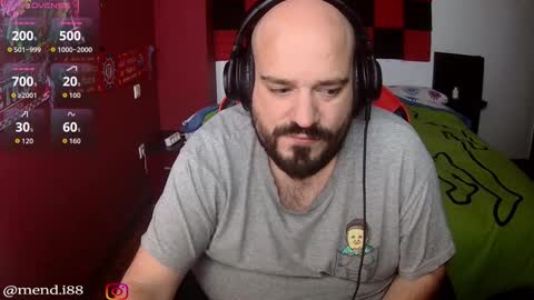 menditeta online show from November 30, 2025, 9:41 pm