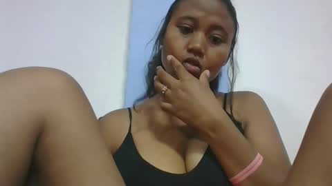 Snapshot of mendrika718601 chatting on March 1, 2026, 5:48 pm mendrika718601 online show from March 1, 2026, 5:48 pm