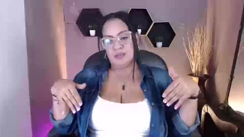 Snapshot of menfismuller1 chatting on September 8, 2025, 3:11 pm menfismuller online show from September 8, 2025, 3:11 pm