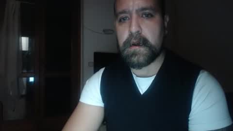 menformen1929 online show from October 21, 2025, 11:38 pm