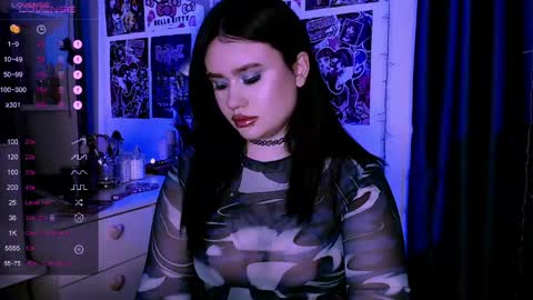 Snapshot of meow_marie chatting on June 6, 2026, 10:47 pm meow marie online show from June 6, 2026, 10:47 pm