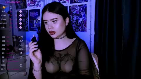 Snapshot of meow_marie chatting on June 11, 2026, 12:32 am meow marie online show from June 11, 2026, 12:32 am