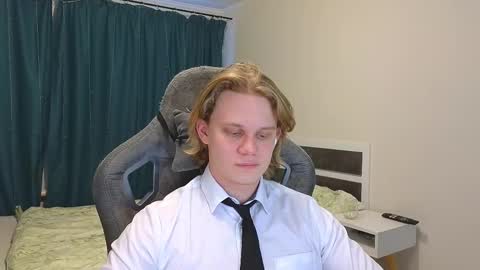 Mickey online show from February 21, 2025, 1:22 pm