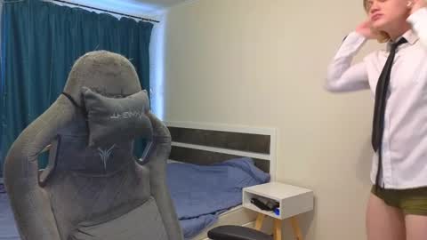 Mickey online show from March 7, 2025, 3:51 am