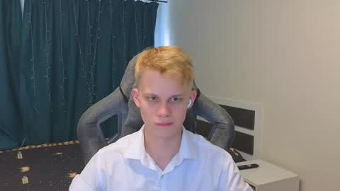 Mickey online show from November 13, 2025, 10:47 am