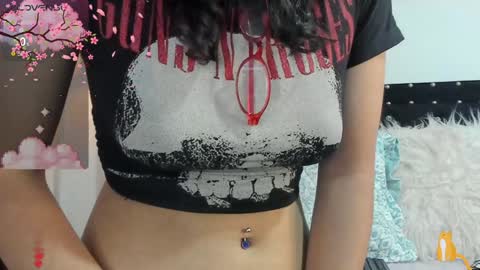 Snapshot of meow_mota chatting on January 15, 2025, 8:48 pm Valentina online show from January 15, 2025, 8:48 pm
