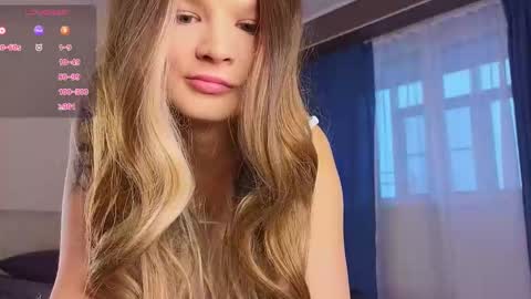 Jenn online show from March 5, 2026, 3:24 am