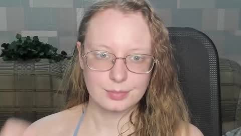 Snapshot of meowcr chatting on March 26, 2026, 3:06 pm meowcr online show from March 26, 2026, 3:06 pm
