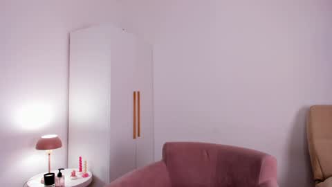 Lina online show from January 27, 2025, 7:45 am