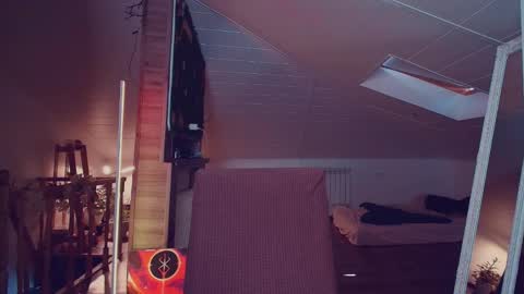 meowroslava online show from April 28, 2026, 11:26 am