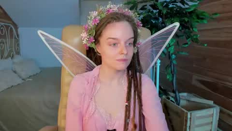 Mephala online show from April 20, 2026, 4:10 pm