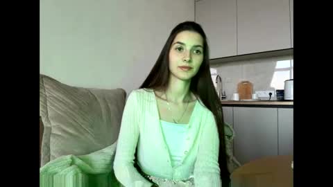 LEVA online show from April 19, 2026, 4:28 pm