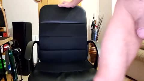 merce1972 online show from December 31, 2024, 8:15 am