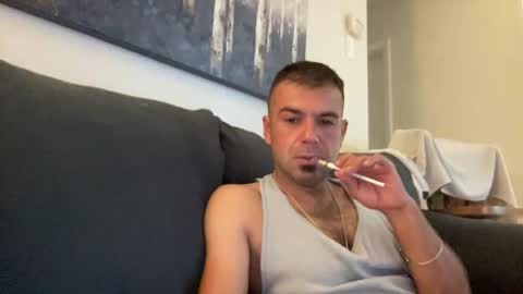 Snapshot of mercedes190d chatting on June 7, 2026, 9:35 am Mercedes190d online show from June 7, 2026, 9:35 am