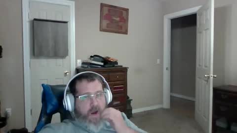 mercer1977 online show from February 1, 2026, 6:28 pm