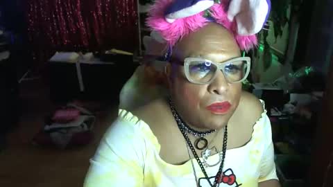 Tsukiko online show from December 3, 2025, 8:45 am