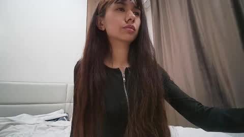 meriannabell online show from January 11, 2026, 12:37 am