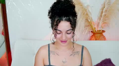Merida Bell online show from June 9, 2026, 10:43 pm