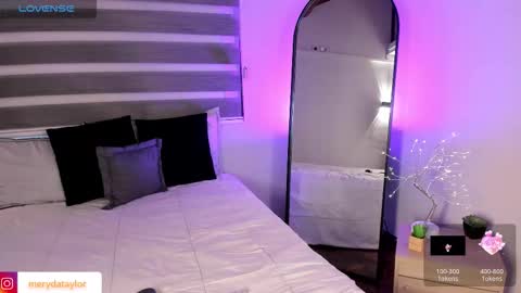 Merida  online show from January 6, 2026, 1:04 pm