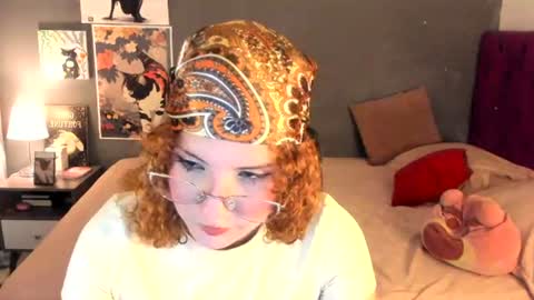 laura 3 i am independent model online show from July 10, 2026, 2:38 am